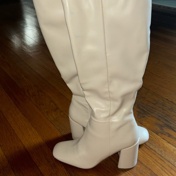 Madden girl block-heel high knee stretch boots in size 7! - Picture 3 of 5